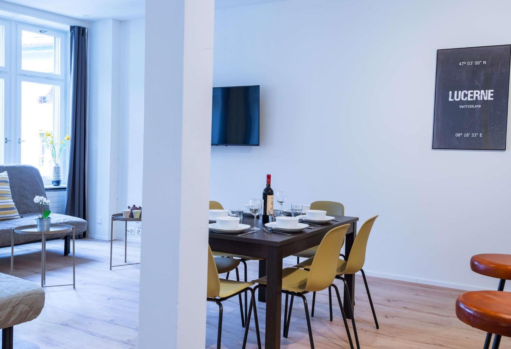 Hitrental Zur Metzgern Apartments Lucerne ภายนอก รูปภาพ